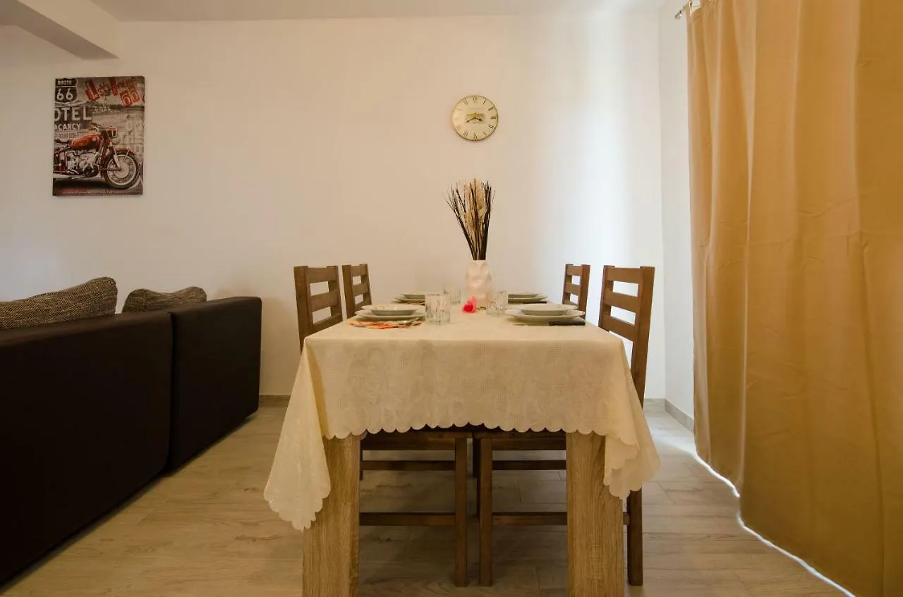 Apartment Danijela Trogir Kroatien