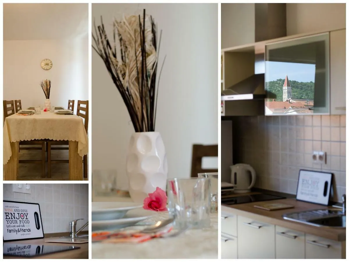 Apartment Danijela Trogir 0*,